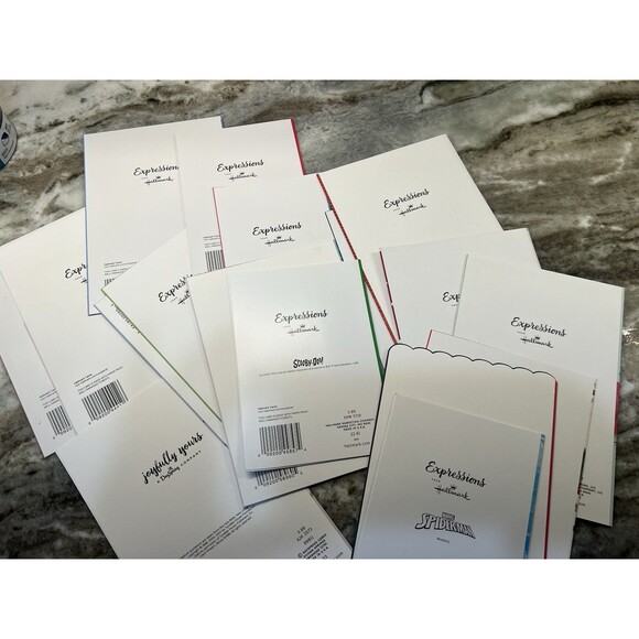 Lot Of 20 Christmas Cards Hallmark Random Family No Duplicates With Envelopes - Picture 7 of 9